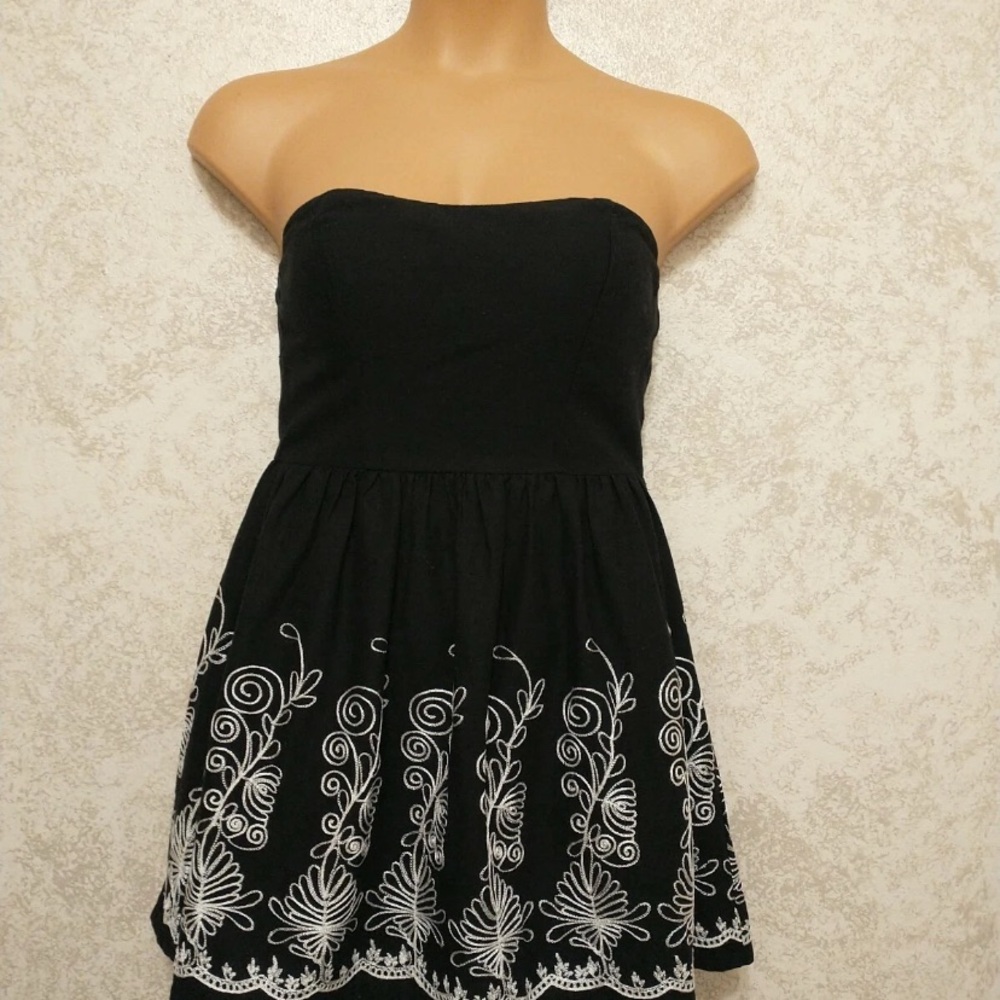Love Culture Strapless Dress with White Embroidery